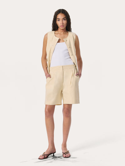 rag & bone womens light tan Leona Linen-Blend Shorts full front view