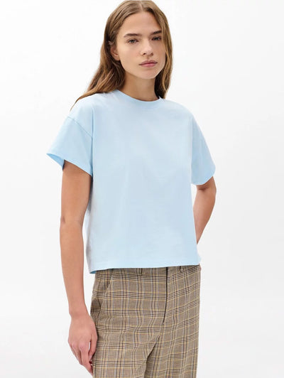 rag & bone women's Sky Blue Kelly Boxy Tee RE8625FT3KW front view